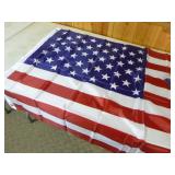 2 US Flags