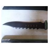 2 TAC Assault Hunting Knives