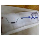 Strike Master Hand Ice Auger