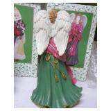 4 Simson Giftware Christmas Statutes