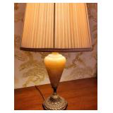 Vintage Italian Neoclassical Alabaster Urn Table Lamp