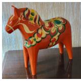 Large Painted Swedish Dala Horse