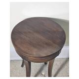 Round Wood Side Table with Curved Legs