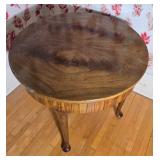 Antique Round Mahogany Center Table with Turned Legs