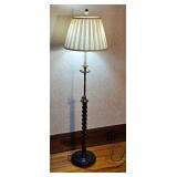 Antique Regency Barly Twist Floor Lamp with Adjustable Height
