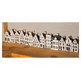 KLM Delft Blue Dutch Row House Collection