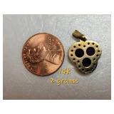14K Yellow Gold Garnet Clover Pendant ~ 2g