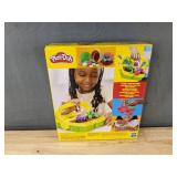 Play-Doh Blooming Flowers Set - Brand New