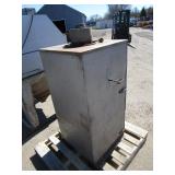 Large Sandblasting Cabinet