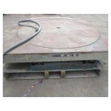 Southworth Lift Table