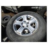 (4) 17" Jeep Wheels w/245/75 R17 Tires