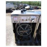 Commercial Washing Machine 26"x26"x42"