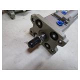 (2) (New) Pneumatic Cylinders 3/4" Rod 34" Overall