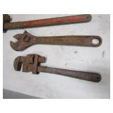 Pipe Wrenches & Crescent Wrench