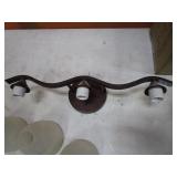 Bathroom Light Fixtures