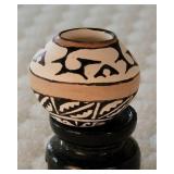Miniature Native American Acoma Pueblo Pot signed Bogudo