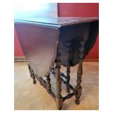 Vintage Mahogany Gateleg Table