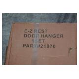 Steck 21870 E-Z Rest Door Hanger