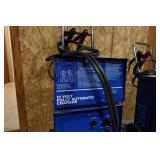 Associated 6127 Intellamatic Kwikstart Pro 12V Battery Charger - 10 Amp