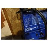 Associated 6127 Intellamatic Kwikstart Pro 12V Battery Charger - 10 Amp