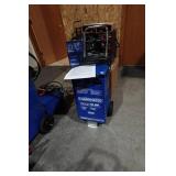 Associated US20 6/12V Battery Charger - 10/40 Amp plus 200A Start