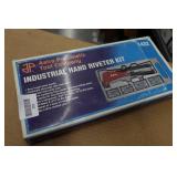 Astro Pneumatic 1432 Industrial Hand Riveter Kit