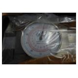 Central Tools 6628 6"/16cm Dial Caliper - .001"/.02mm