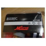 Milton S-1142 Mini F-R Piggyback