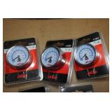 *5* Milton Pressure Gauges