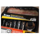 Titan 7-Piece Metric Ratcheting Combo Wrench Set