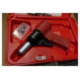 Huck Fasteners AK-175 Pneumatic Rivet Gun