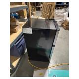 3.2 Cubic Foot Refrigerator/Freezer