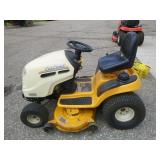 Cub Cadet LT1042 Riding Lawn Mower