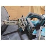 Makita® 18V 4-1/2" Bar Chainsaw XCU01 with Battery, Charger