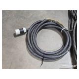 Lot of (2) Heavy Duty Extension Cords 100