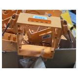 Lot of (1 Box) 2-gang Low-Voltage Brackets (SC200A)