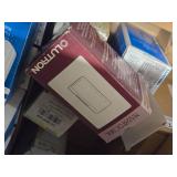 Lutron Dimmer Switch (x4), Sensor (x1) and Vive Pow Pak (x10)