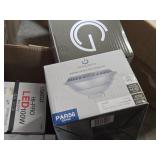 (7) Satco Hi-Pro LED 100W 100-277V 5000K Bulbs + (2) Green Creative PAR56 40W 2700K Bulbs
