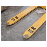 Uline 5500-lbs Pallet Truck H-1043