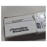 Lot of (1 Box) Bosch Demolition / Wood / Nails Reciprocating Saw Blades RDN12V-25B 25-count ( 25 total items ) 12" x 5/8" TPI (in original packaging)