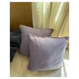 Blue Quilted Coverlet Bedspread Set With Matching Shams Good