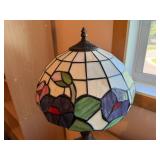 Tiffany Style Stained Glass Floral Table Lamp Approx 19in Tall