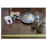 Mixed Kitchen Decor Lot of 5 - Ceramic Pieces, Metal Trivet & Shakers