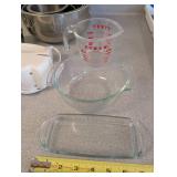 Toastmaster Hand Mixer & Mixed Kitchen Lot