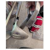 Wilson ProStaff Golf Club Set With Stand Bag