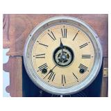 Antique Wood Windup Mantle Clock w/Key