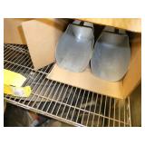 Gaylord pallet with an assembled wire shelf, air hoses and misc