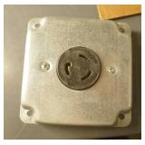 7 electrical outlets 20A 125V
