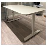 AR - Sit Stand Adjustable Desk