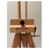 AR - Mont Marte Tripod Field Easel Natural Wood